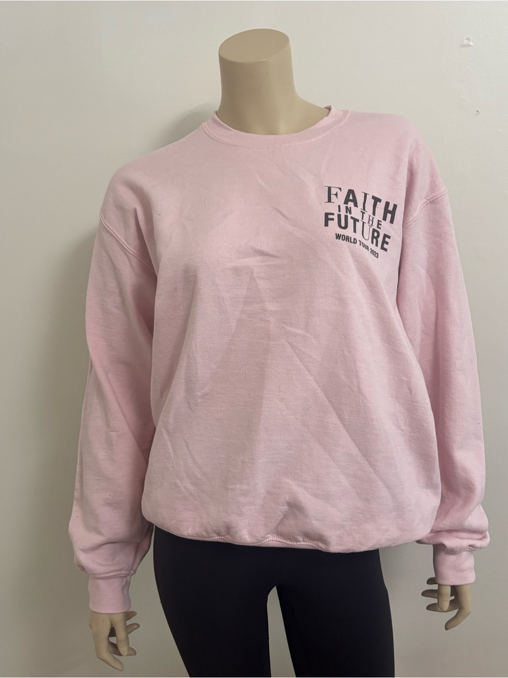 Louis Tomlinson Faith In The Future Pink Graphic Crewneck Sweatshirt Size Medium